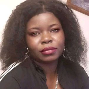 Meet your Posher, Yvette mputu